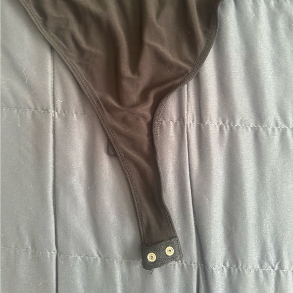 Black Mesh Sleeveless Bodysuit - Picture 5 of 6